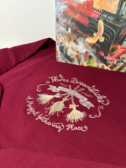 Harry Potter ‘The Three Broomsticks’ Sweatshirt