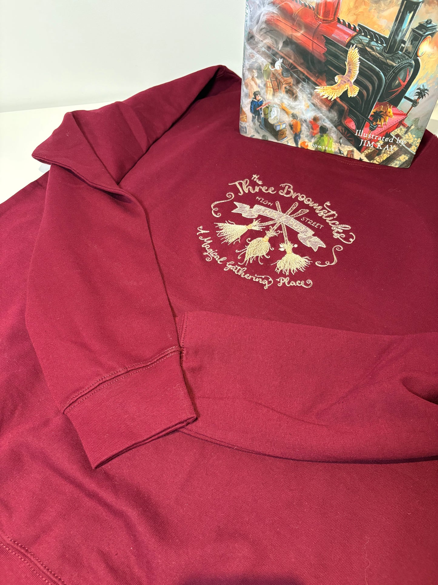 Harry Potter ‘The Three Broomsticks’ Sweatshirt